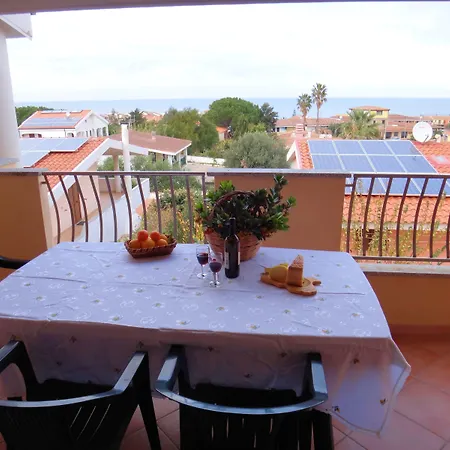 Sa Fiorida Vacanze Отель 4*