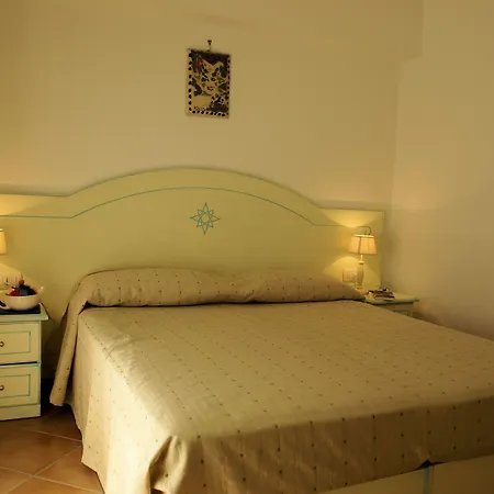 Отель Sa Fiorida Vacanze 3*