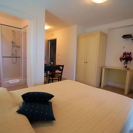 Отель Sa Fiorida Vacanze